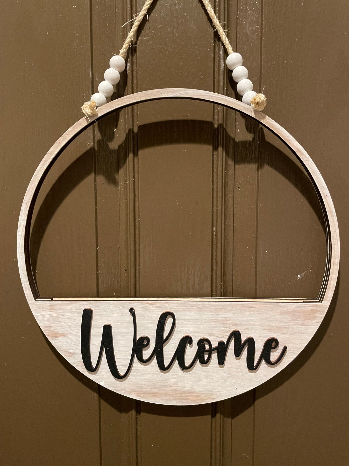 White Distressed Welcome Sign Base with Open Back