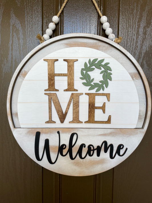 Home with Green Wreath Insert for Welcome Sign