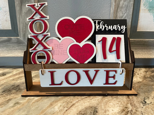 Valentine’s Day Insert for Wagon or Bench