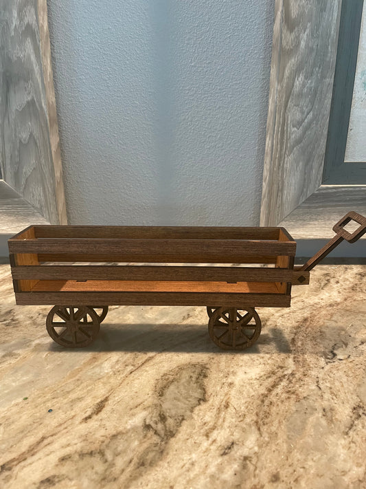 Wagon Base Shelf Sitter